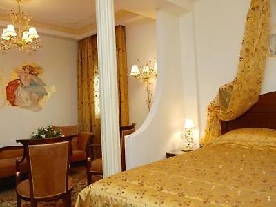 Boutique Hotel Philippion Флорина Екстериор снимка